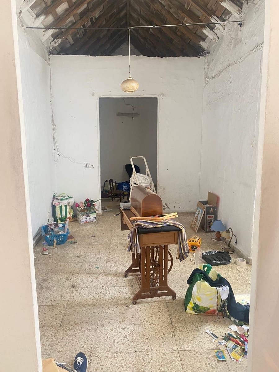 3 Zimmer Haus zu verkaufen in Medina-Sidonia mit Garage - 150.000 € (Ref: 10139717)