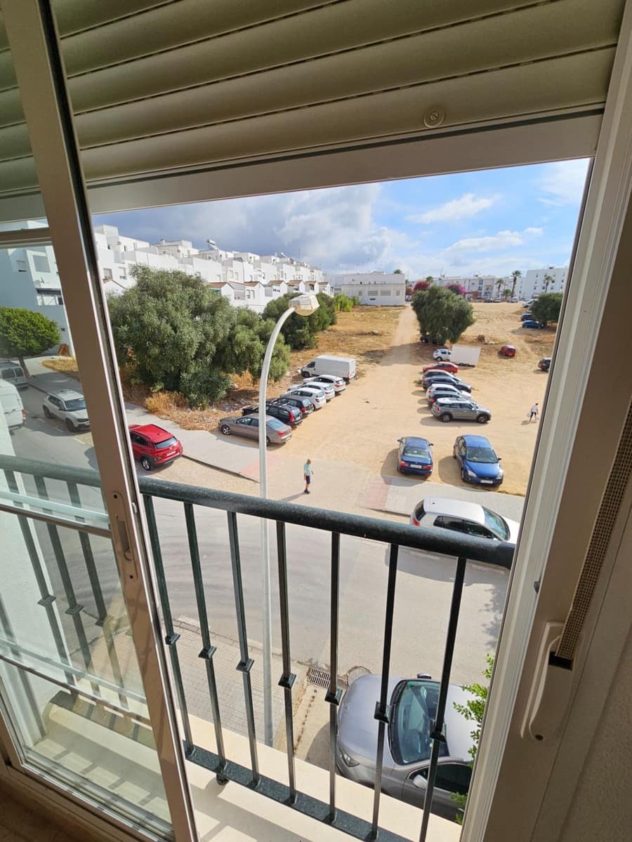 2 bedroom Flat for sale in Vejer de la Frontera - € 185,000 (Ref: 10147122)