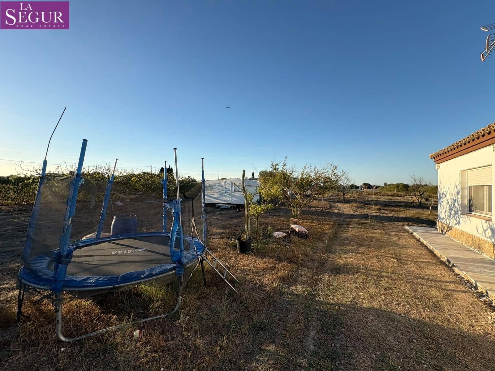 2 chambre Villa/Maison à vendre à Chiclana de la Frontera avec piscine - 320 000 € (Ref: 10166671)