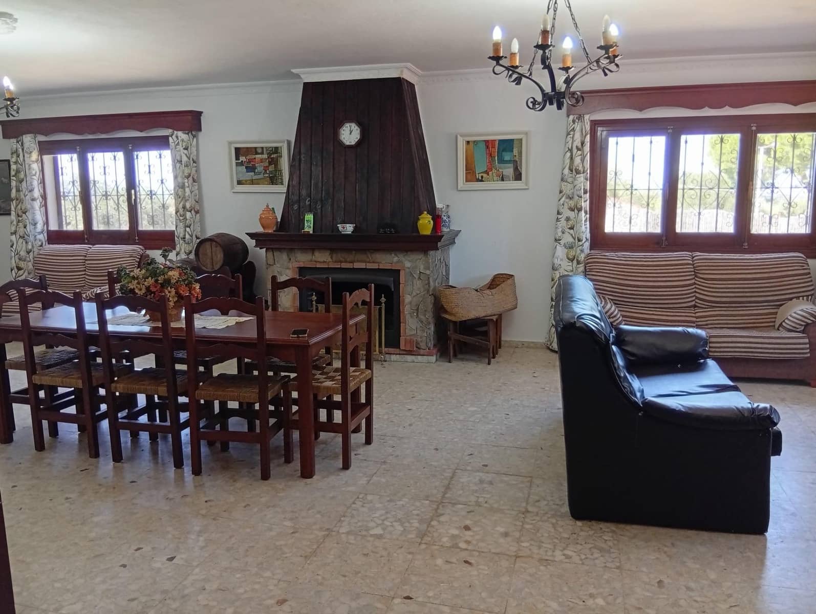 4 sypialnia Finka/Dom wiejski na sprzedaż w Benalup z basenem garażem - 525 000 € (Ref: 10171593)