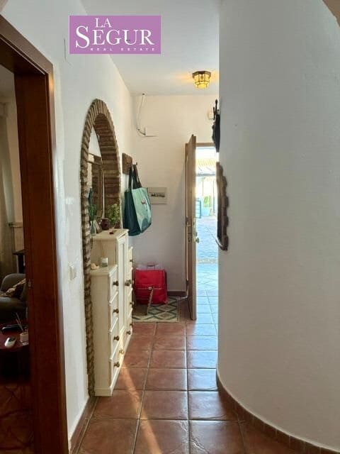 6 soverom Villa til salgs i Conil de la Frontera med svømmebasseng garasje - € 449 990 (Ref: 10173943)