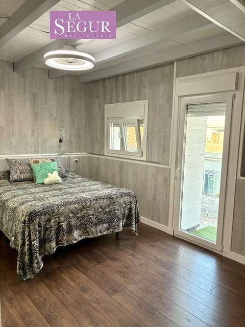 6 soverom Villa til salgs i Conil de la Frontera med svømmebasseng garasje - € 449 990 (Ref: 10173943)
