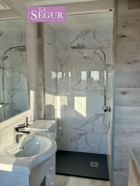 6 soverom Villa til salgs i Conil de la Frontera med svømmebasseng garasje - € 449 990 (Ref: 10173943)
