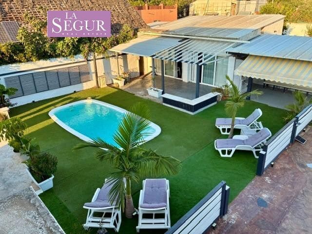 6 soverom Villa til salgs i Conil de la Frontera med svømmebasseng garasje - € 449 990 (Ref: 10173943)