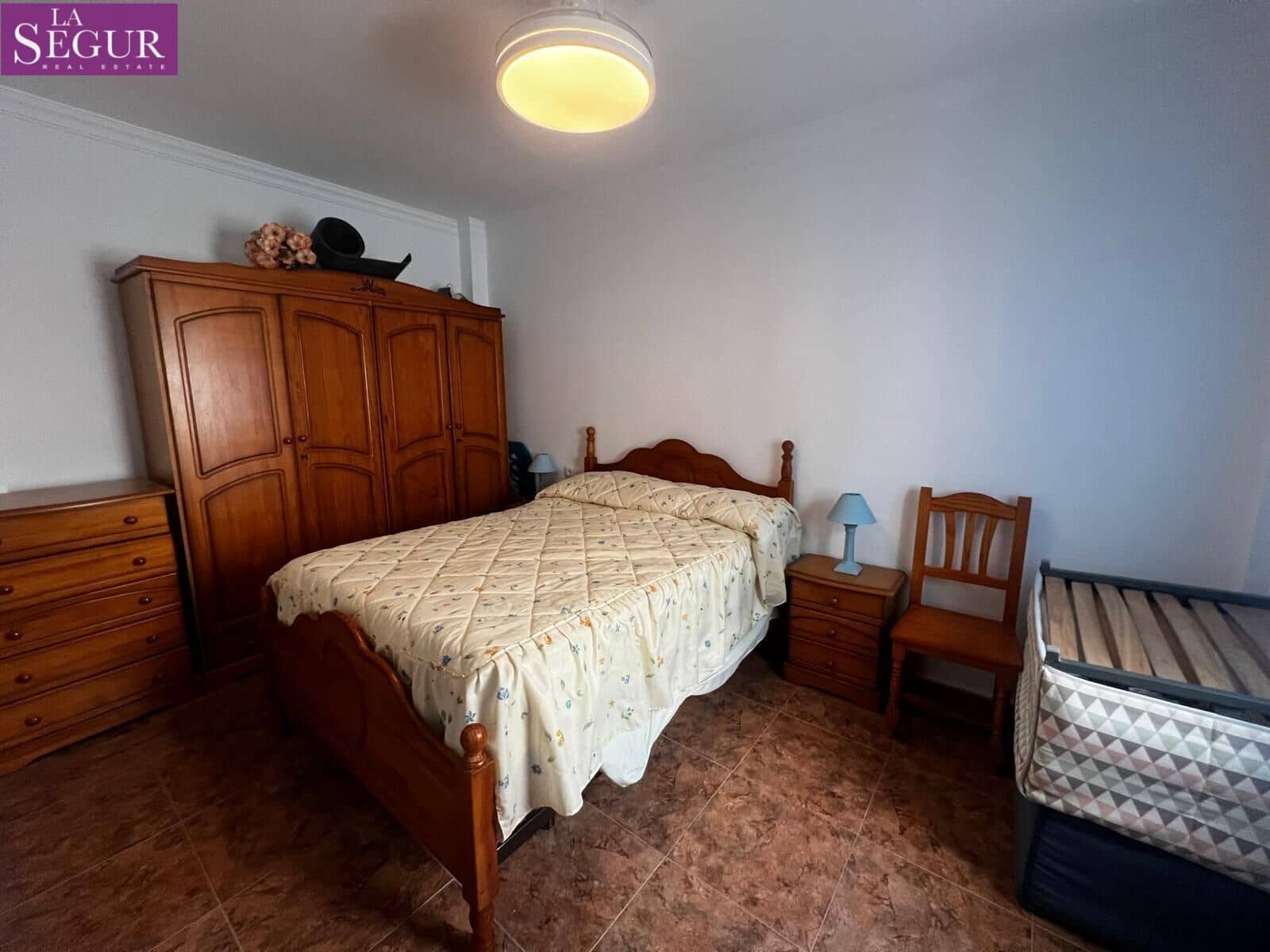 4 bedroom Townhouse for sale in Barbate - € 350,000 (Ref: 10184908)
