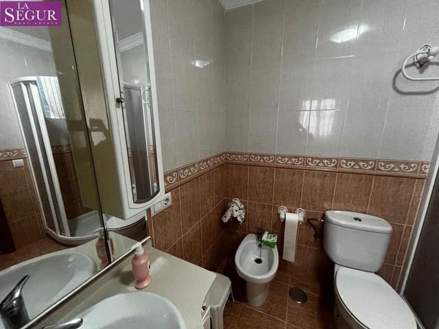 4 bedroom Townhouse for sale in Barbate - € 350,000 (Ref: 10184908)