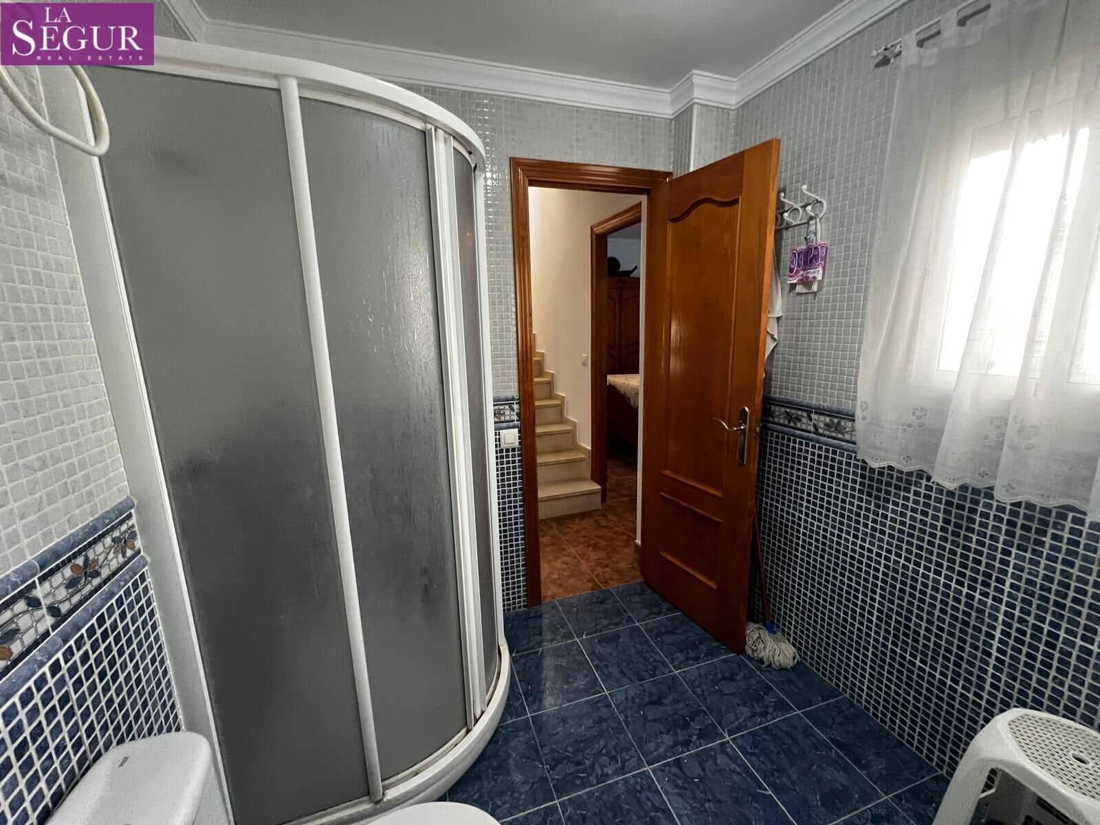 4 bedroom Townhouse for sale in Barbate - € 350,000 (Ref: 10184908)