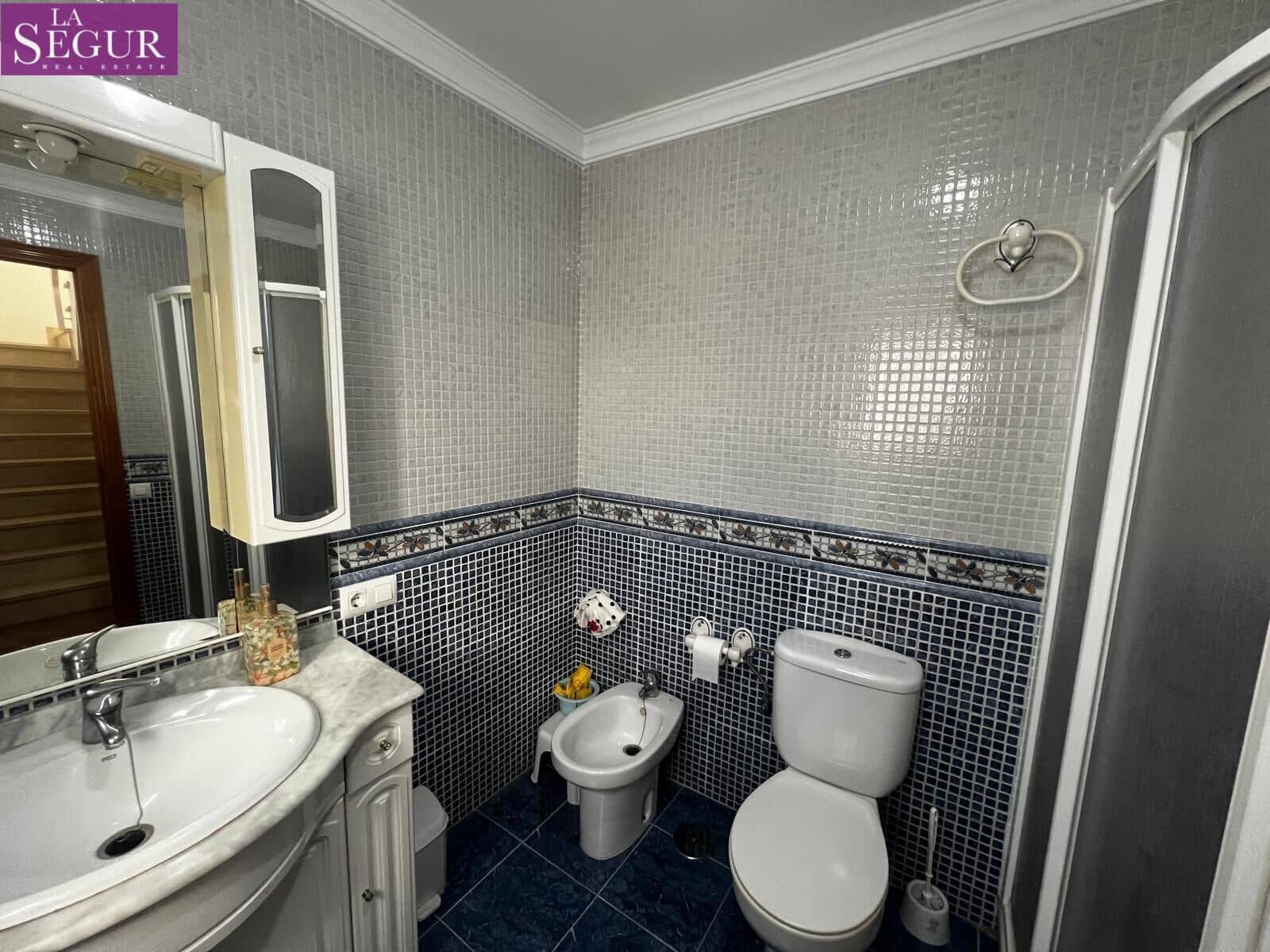 4 bedroom Townhouse for sale in Barbate - € 350,000 (Ref: 10184908)