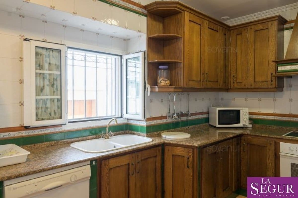 5 soverom Finca/Herregård til salgs i Alcala de los Gazules - € 202 000 (Ref: 4533045)