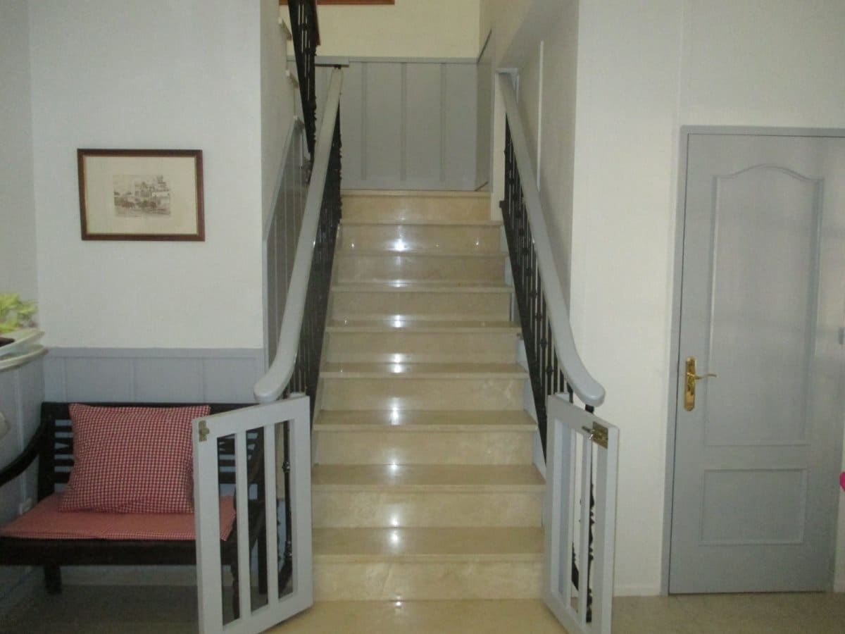 6 soveværelse Finca/Landehus til salg i Olvera med swimmingpool - € 725.000 (Ref: 6153637)