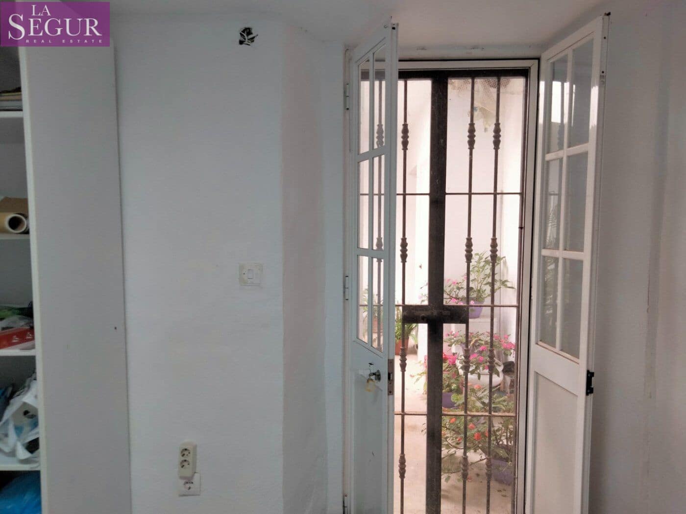 4 bedroom Apartment for sale in Medina-Sidonia - € 140,000 (Ref: 6333974)