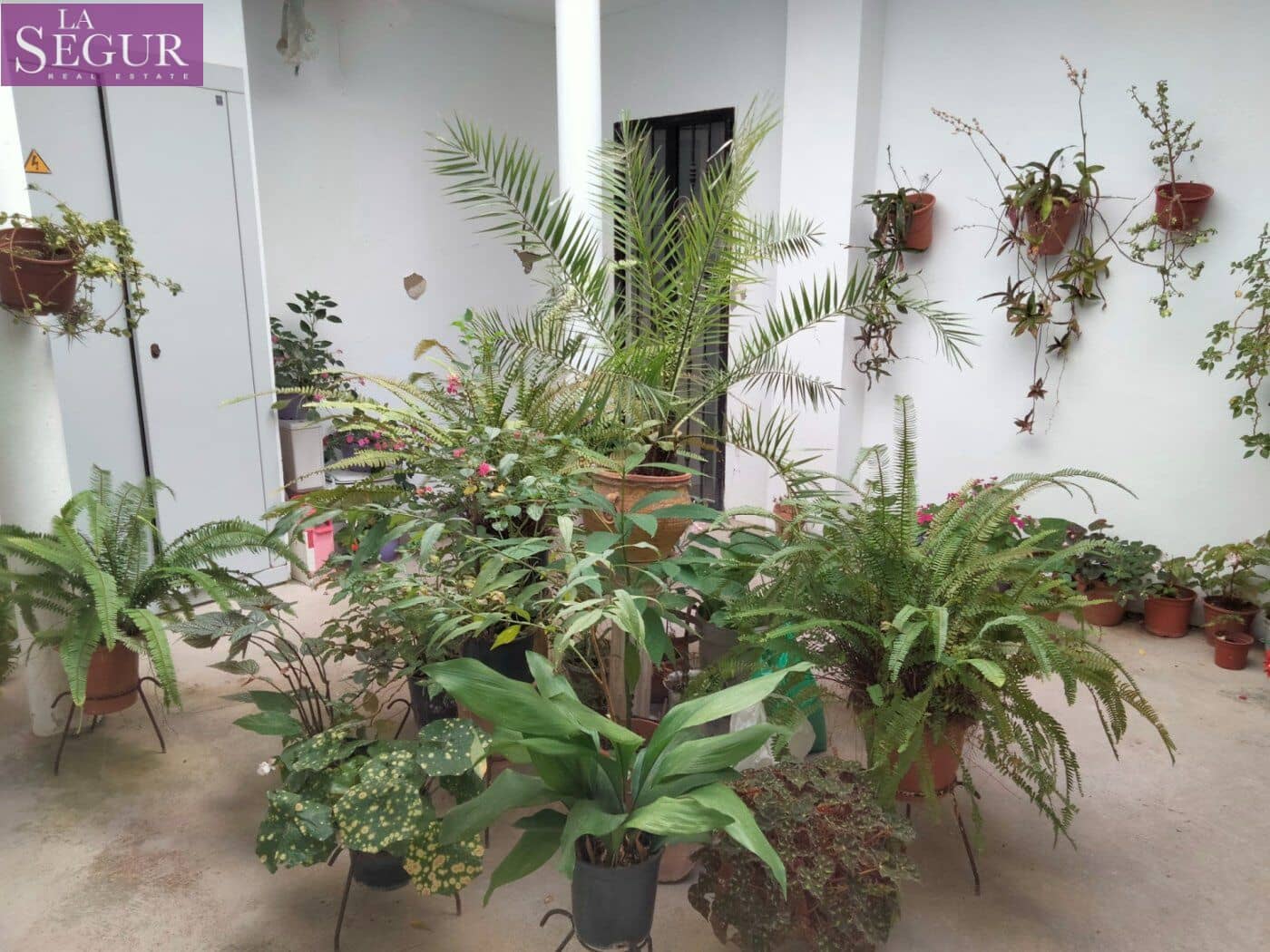 4 bedroom Apartment for sale in Medina-Sidonia - € 140,000 (Ref: 6333974)