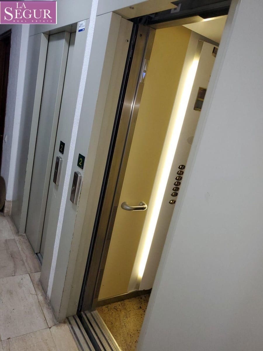 4 soverom Leilighet til salgs i Cadiz by - € 650 000 (Ref: 6366617)