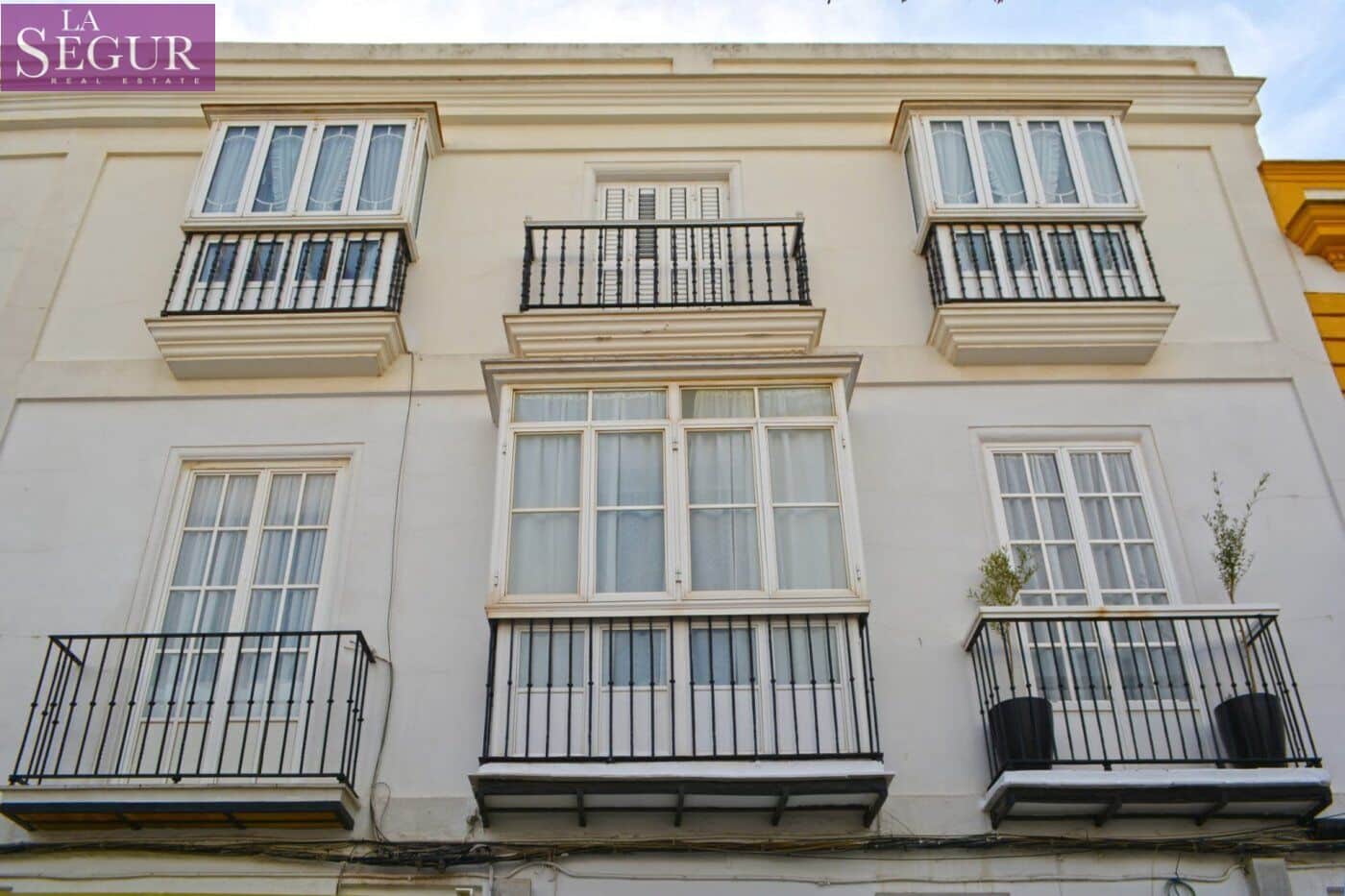 2 bedroom Apartment for sale in Medina-Sidonia - € 280,000 (Ref: 6758256)