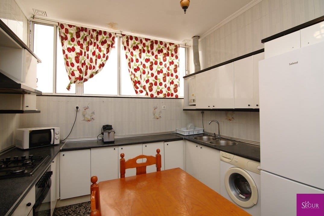 3 quarto Apartamento para venda em Cadis cidade - 185 000 € (Ref: 6779583)