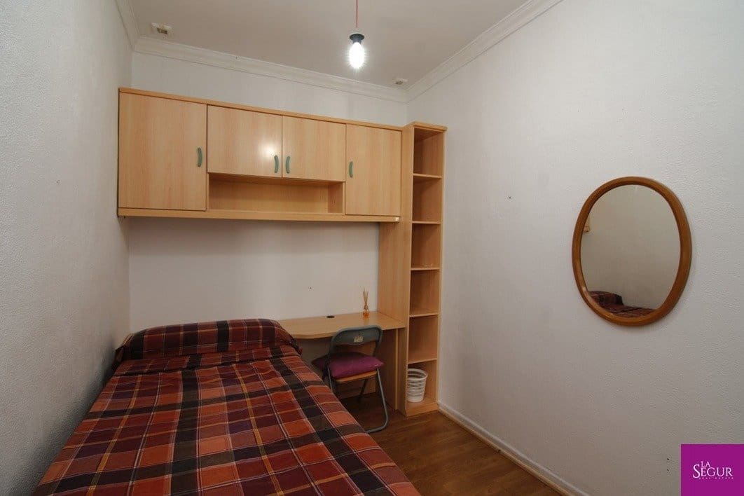 3 quarto Apartamento para venda em Cadis cidade - 185 000 € (Ref: 6779583)