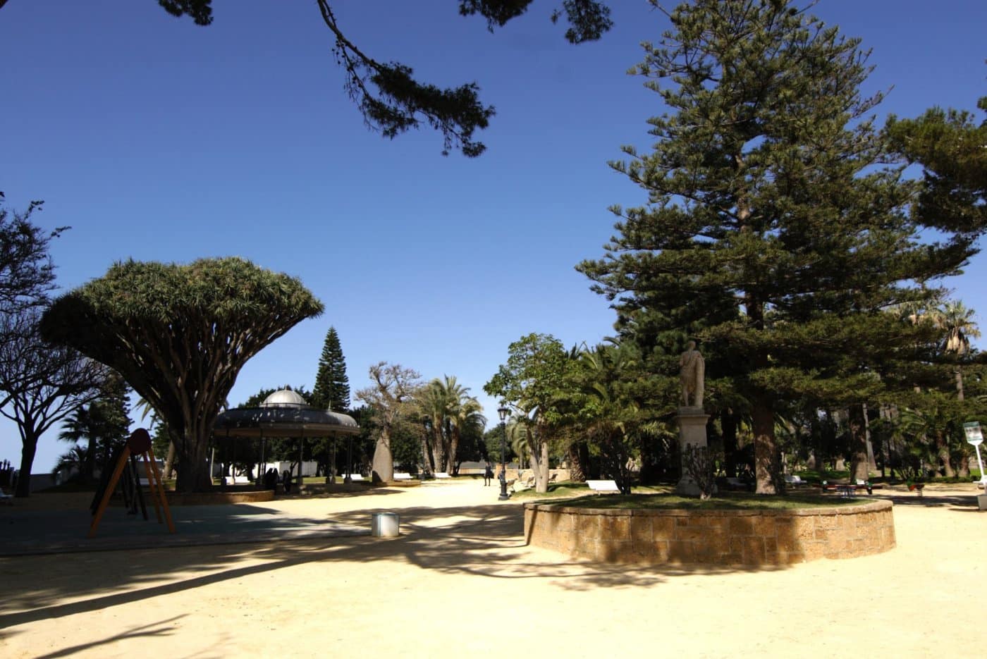 3 quarto Apartamento para venda em Cadis cidade - 185 000 € (Ref: 6779583)