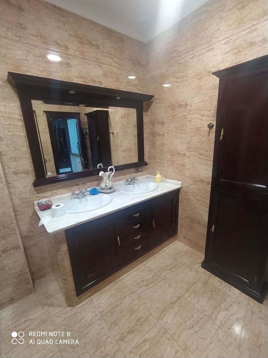 4 soveværelse Villa til salg i Barbate - € 660.000 (Ref: 6917849)