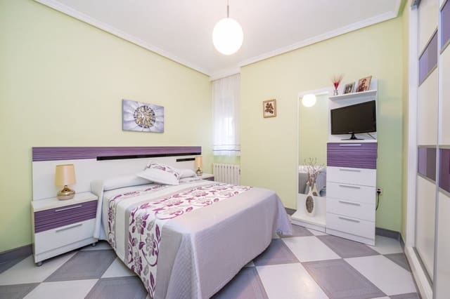 10 chambre Maison de Ville à vendre à Vejer de la Frontera avec garage - 650 000 € (Ref: 6933504)