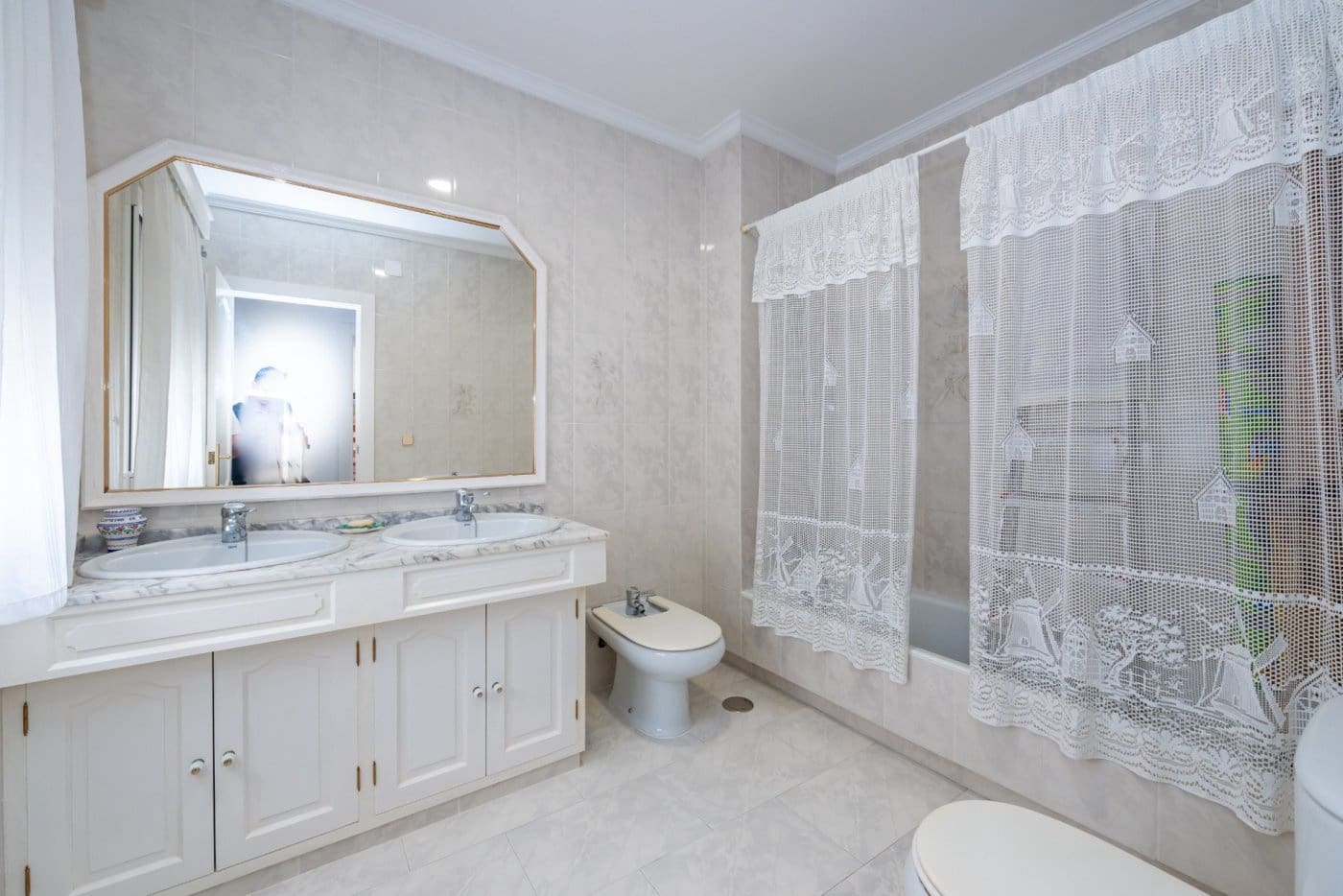 10 chambre Maison de Ville à vendre à Vejer de la Frontera avec garage - 650 000 € (Ref: 6933504)