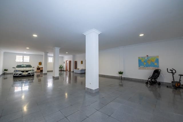 10 chambre Maison de Ville à vendre à Vejer de la Frontera avec garage - 650 000 € (Ref: 6933504)