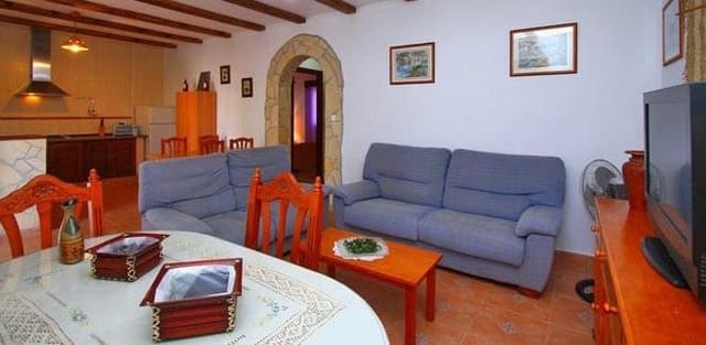 Villa til salg i Chiclana de la Frontera med swimmingpool garage - € 450.000 (Ref: 7041330)