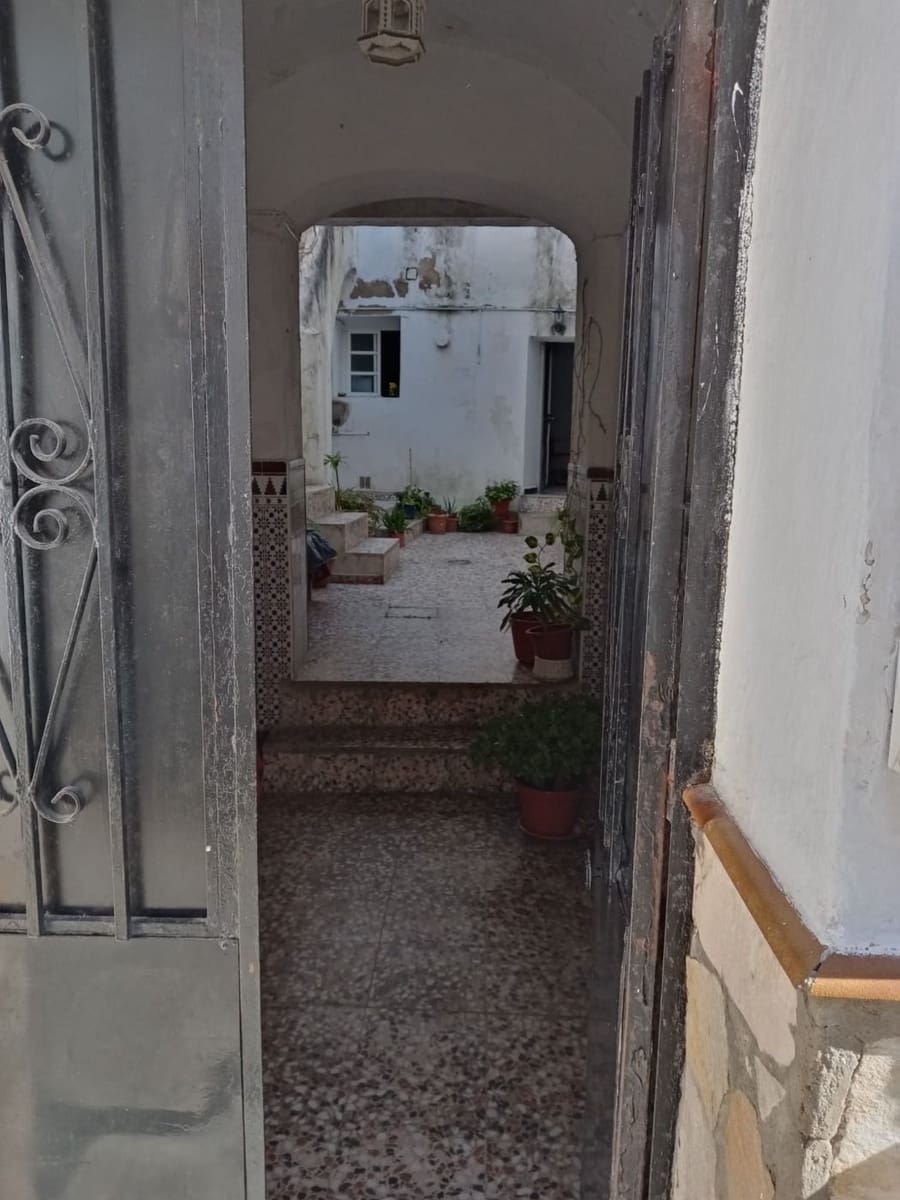 6 soveværelse Byhus til salg i Medina-Sidonia - € 120.000 (Ref: 7364770)