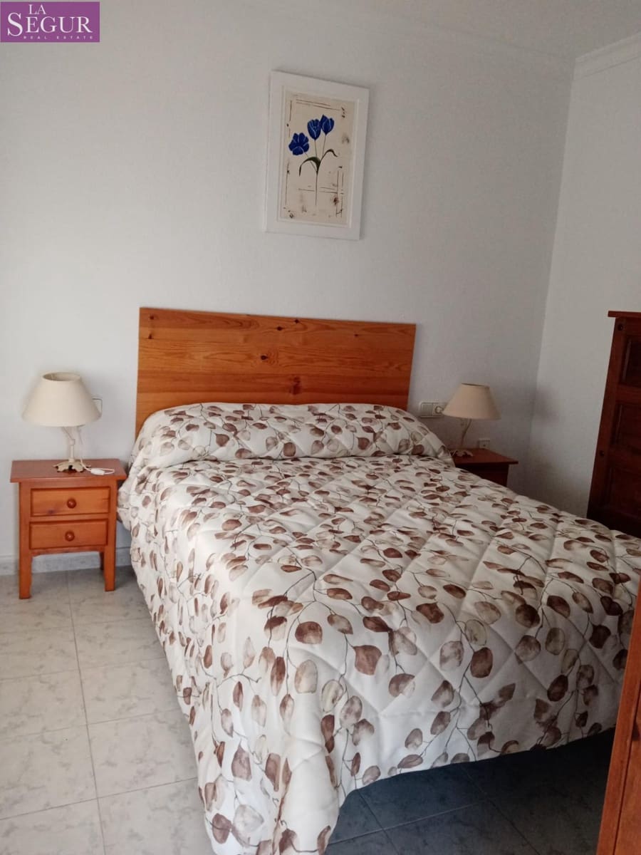 4 soveværelse Rækkehus til salg i Medina-Sidonia - € 140.000 (Ref: 7396633)