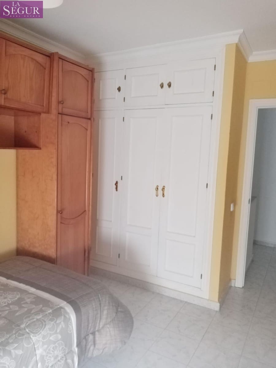 4 soveværelse Rækkehus til salg i Medina-Sidonia - € 140.000 (Ref: 7396633)