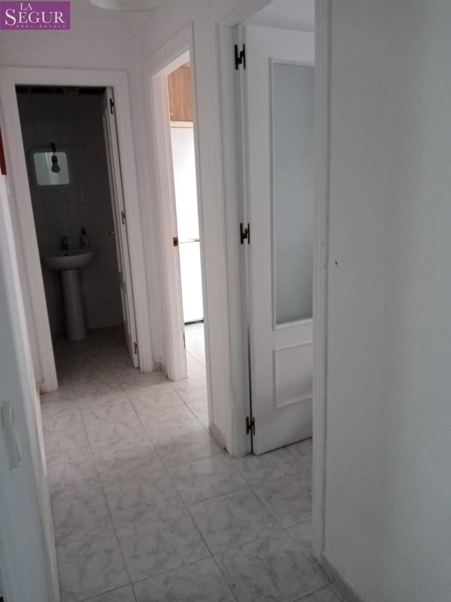 4 soveværelse Rækkehus til salg i Medina-Sidonia - € 140.000 (Ref: 7396633)