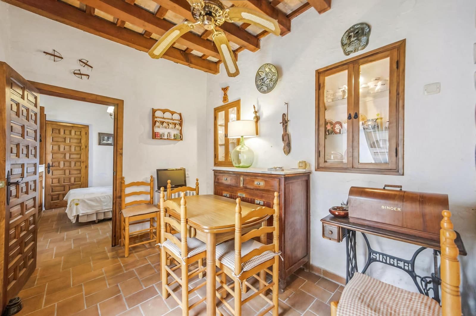 3 bedroom Townhouse for sale in Vejer de la Frontera - € 400,000 (Ref: 7450489)