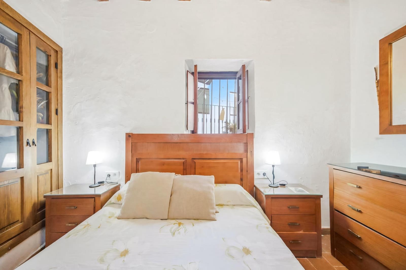 3 bedroom Townhouse for sale in Vejer de la Frontera - € 400,000 (Ref: 7450489)