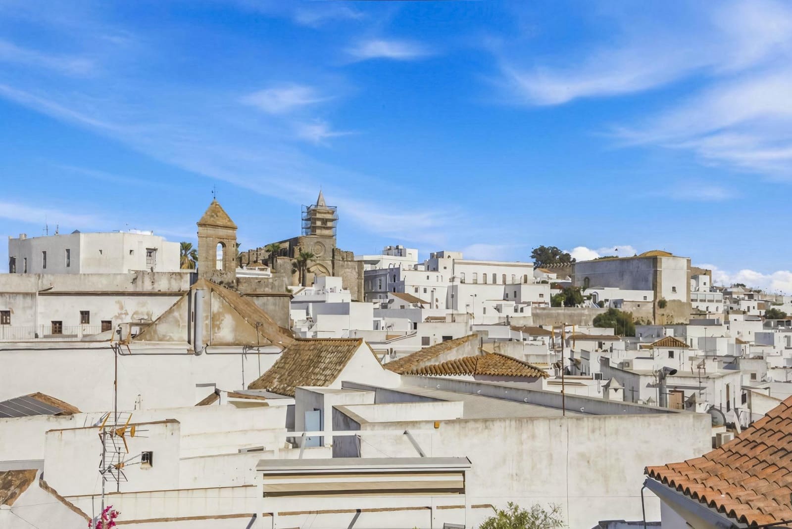 3 bedroom Townhouse for sale in Vejer de la Frontera - € 400,000 (Ref: 7450489)