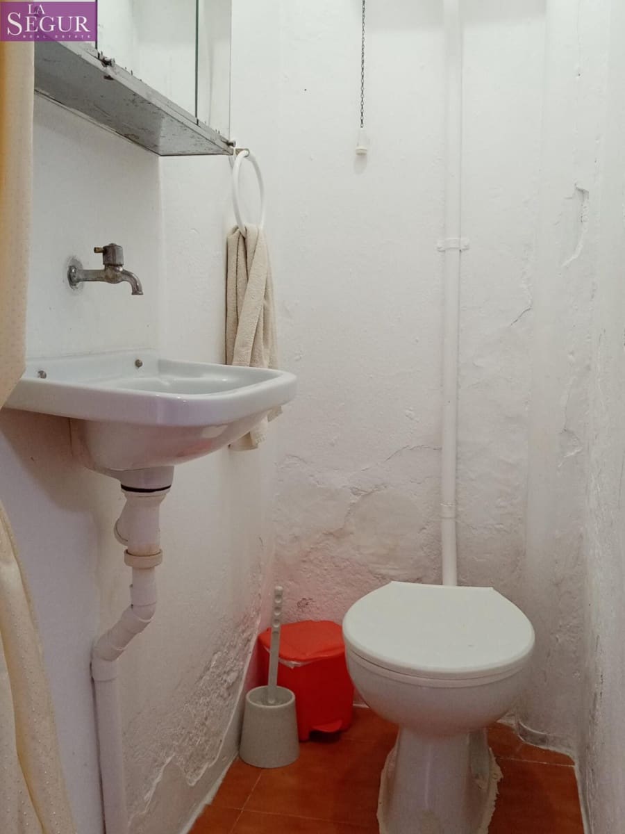 10 slaapkamer Huis te koop in Medina-Sidonia - € 160.000 (Ref: 7572391)