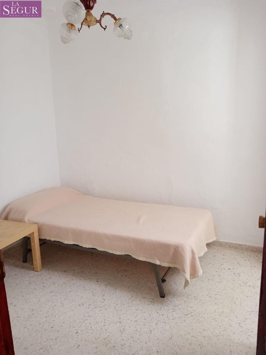 10 slaapkamer Huis te koop in Medina-Sidonia - € 160.000 (Ref: 7572391)