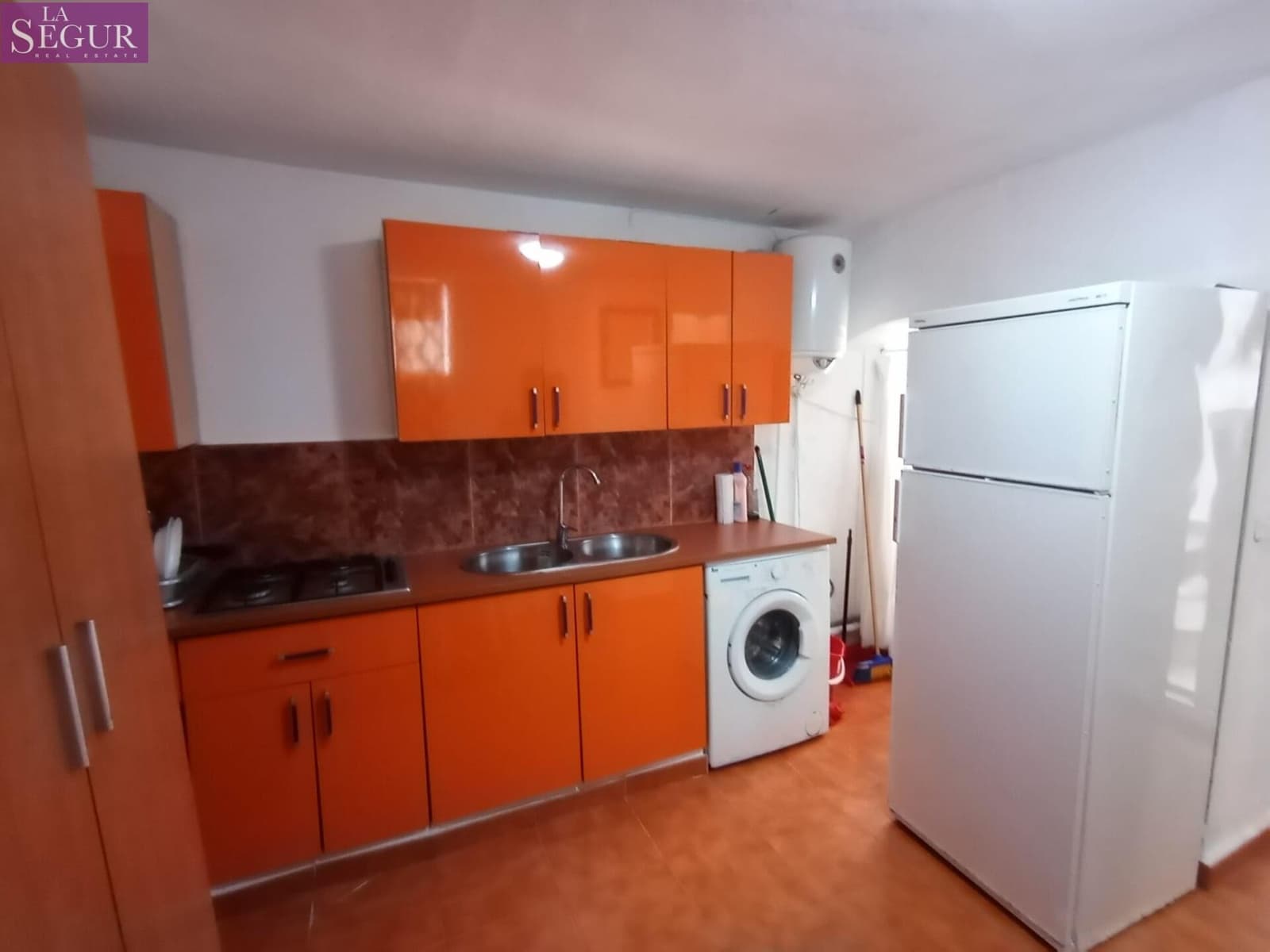 10 slaapkamer Huis te koop in Medina-Sidonia - € 160.000 (Ref: 7572391)