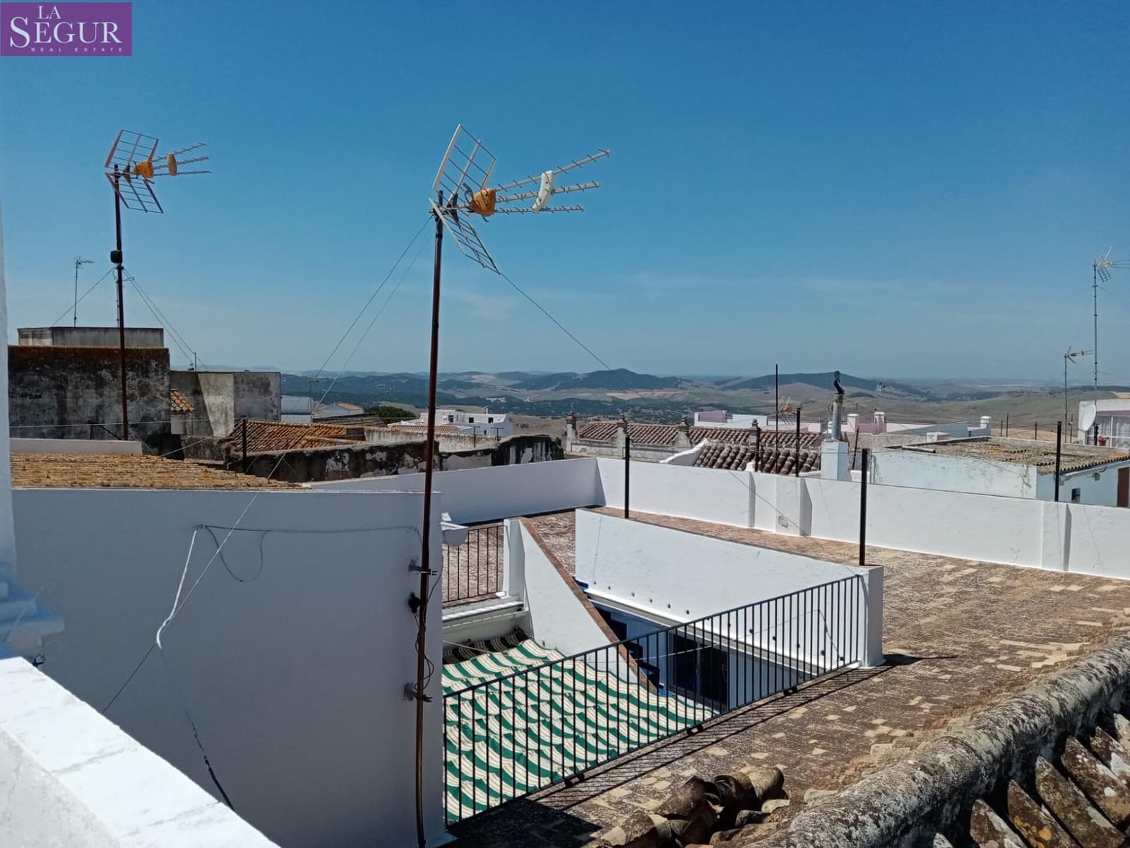 10 slaapkamer Huis te koop in Medina-Sidonia - € 160.000 (Ref: 7572391)