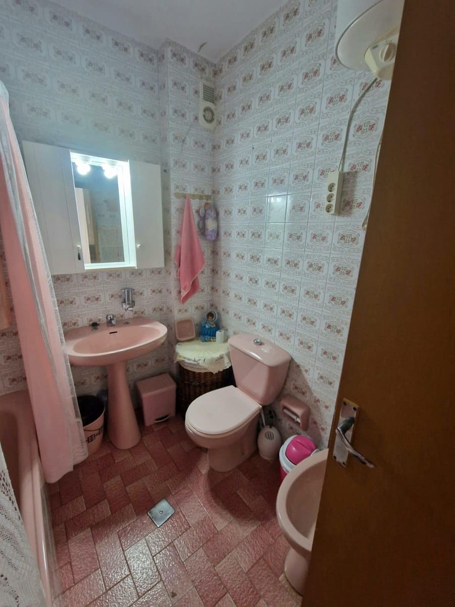 2 bedroom Townhouse for sale in Vejer de la Frontera - € 157,500 (Ref: 7650633)