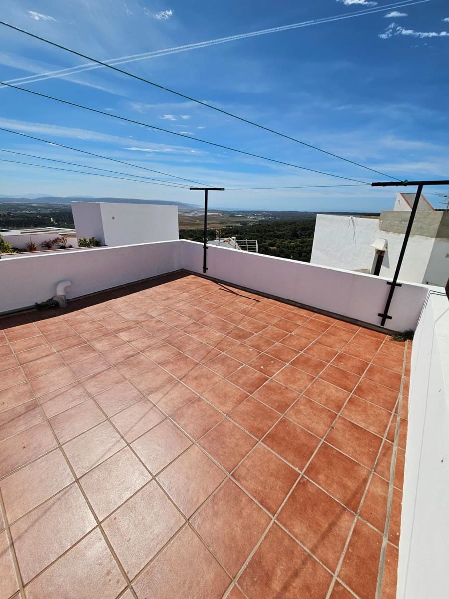 2 bedroom Townhouse for sale in Vejer de la Frontera - € 157,500 (Ref: 7650633)