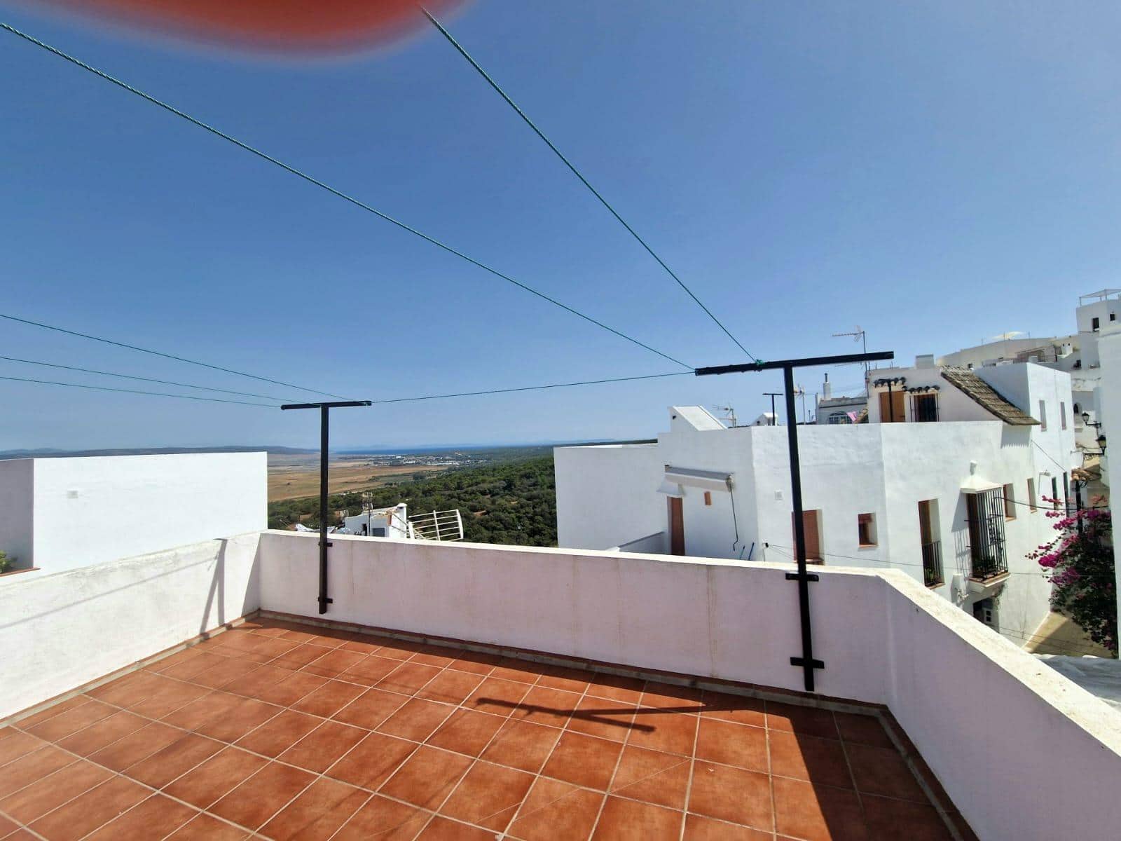 2 bedroom Townhouse for sale in Vejer de la Frontera - € 157,500 (Ref: 7650633)