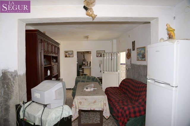 7 slaapkamer Huis te koop in Medina-Sidonia - € 184.500 (Ref: 7770604)