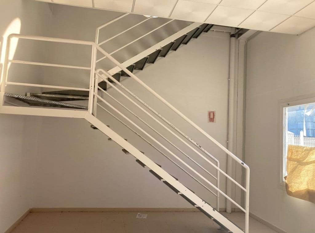 Virksomhed til salg i Barbate - € 450.000 (Ref: 7825718)