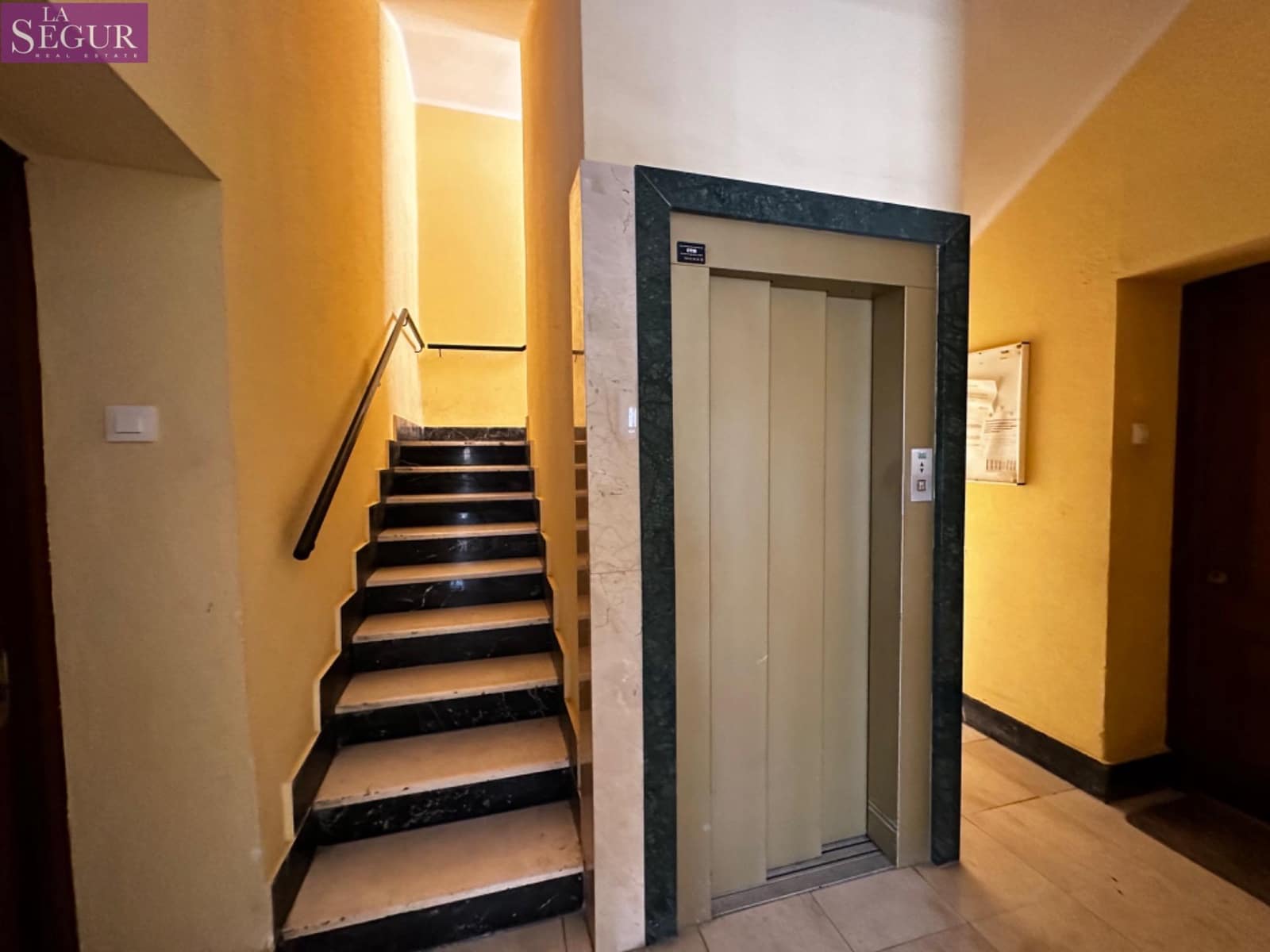 5 soverom Leilighet til salgs i Cadiz by - € 450 000 (Ref: 7866749)