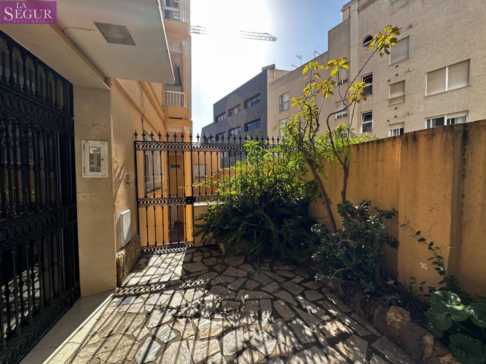 5 soverom Leilighet til salgs i Cadiz by - € 450 000 (Ref: 7866749)