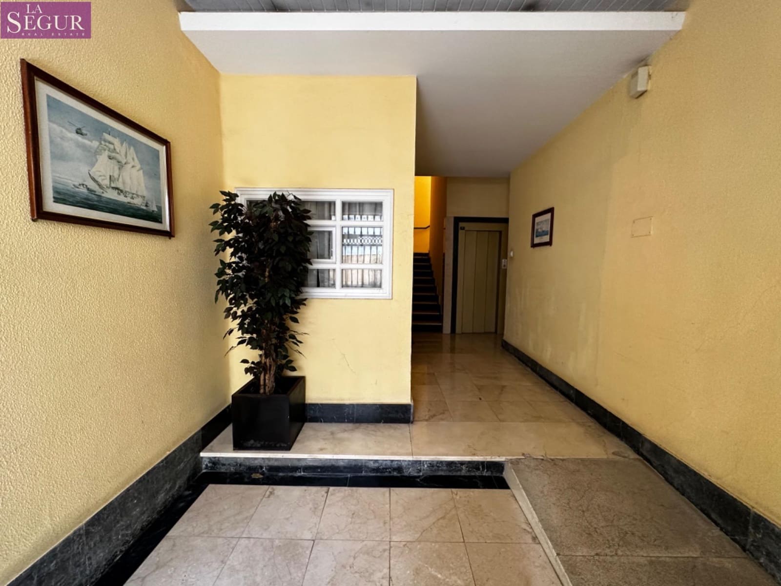 5 soverom Leilighet til salgs i Cadiz by - € 450 000 (Ref: 7866749)