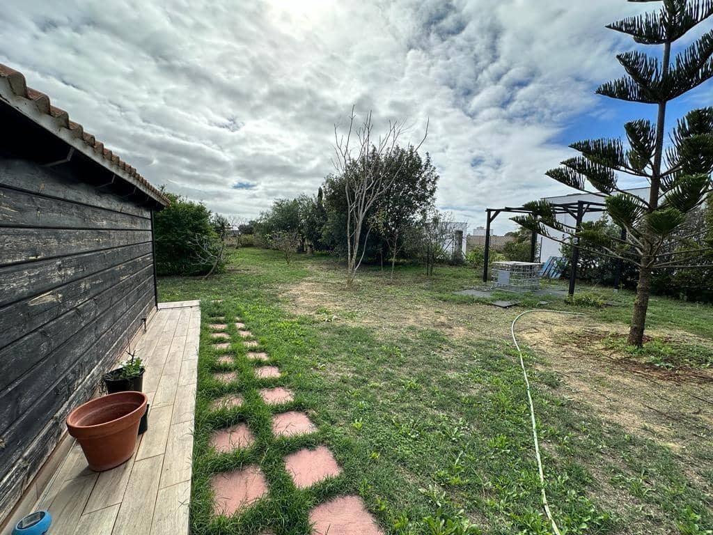 Finca/Landehus til salg i Chiclana de la Frontera - € 120.000 (Ref: 7880664)