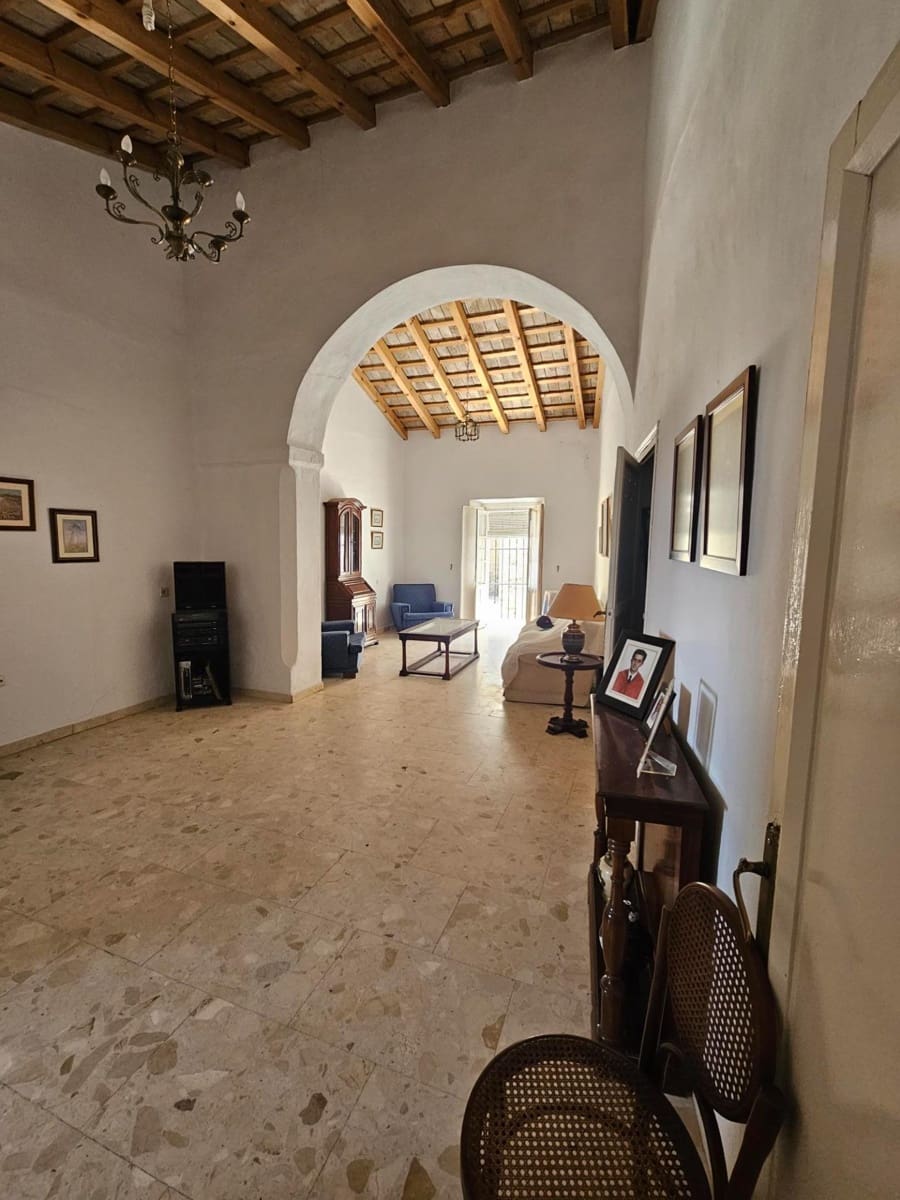 7 bedroom Townhouse for sale in Vejer de la Frontera - € 490,000 (Ref: 8319241)