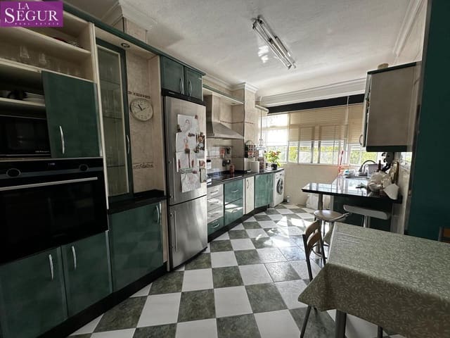 3 soverom Leilighet til salgs i Cádiz by med garasje - € 650 000 (Ref: 8333957)