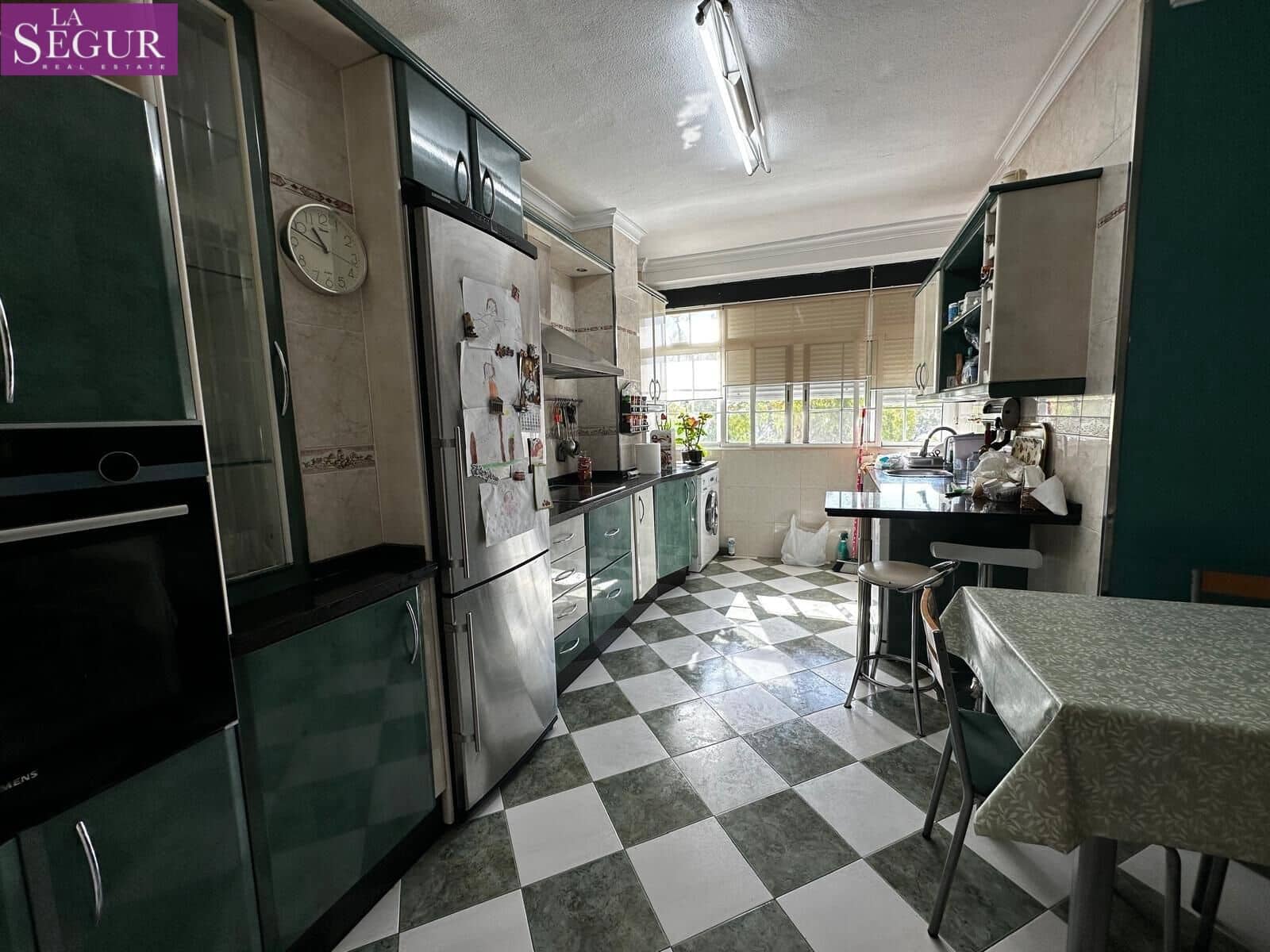 3 soverom Leilighet til salgs i Cadiz by med garasje - € 650 000 (Ref: 8333957)