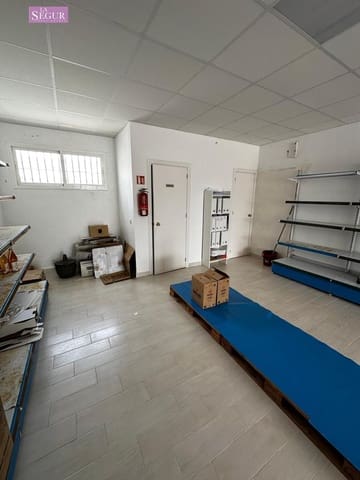 8 chambre Villa/Maison Mitoyenne à vendre à Conil de la Frontera - 292 000 € (Ref: 8366474)